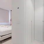 Lägenhet Vivi Homes - Gerrard, Terrace, Pool & Sea Vew *