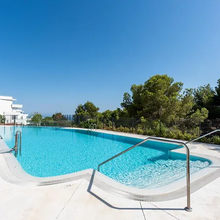 Apartment Vivi Homes - Gerrard Jacuzzi, Terrace, Pool & Sea Vew