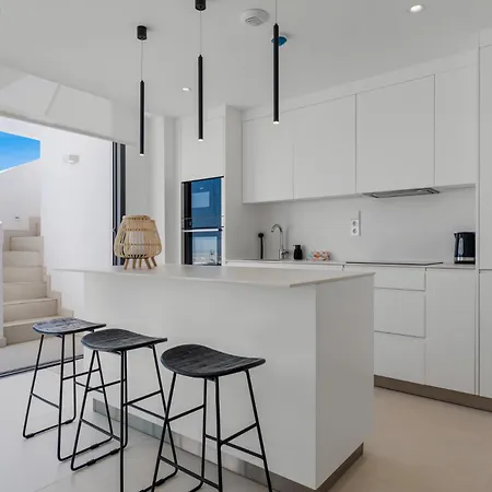 Apartman Vivi Homes - Gerrard, Terrace, Pool & Sea Vew Fuengirola