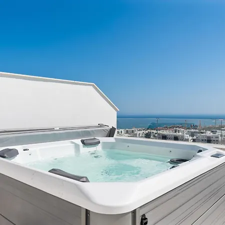 Apartment Vivi Homes - Gerrard Jacuzzi, Terrace, Pool & Sea Vew