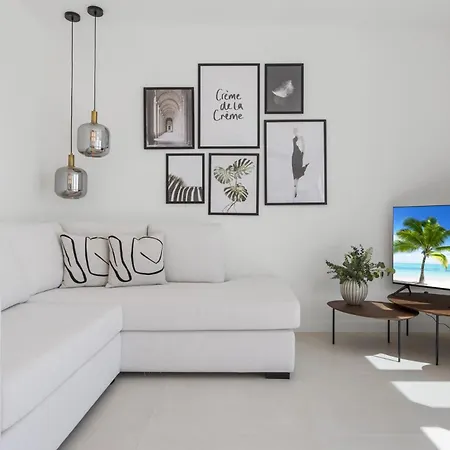 Vivi Homes - Gerrard Jacuzzi, Terrace, Pool & Sea Vew * Fuengirola