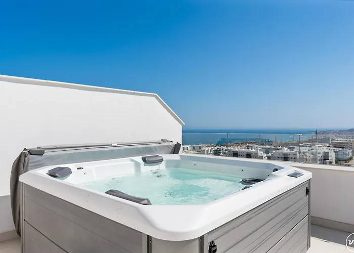 Vivi Homes - Gerrard, Terrace, Pool & Sea Vew Appartement