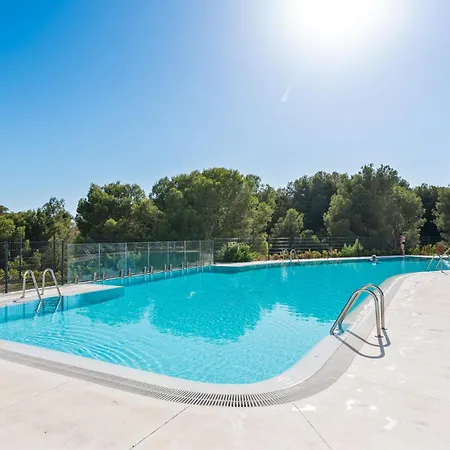 Vivi Homes - Gerrard, Terrace, Pool & Sea Vew Фуэнхирола