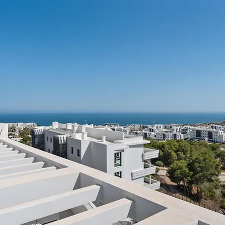 Vivi Homes - Gerrard, Terrace, Pool & Sea Vew Appartement *