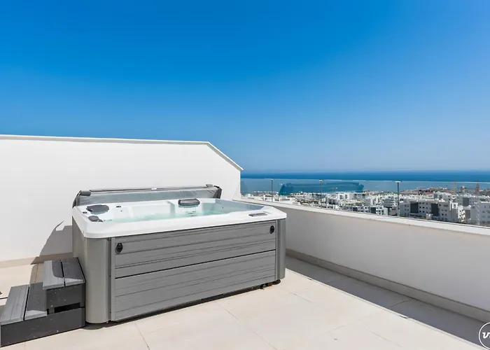 Vivi Homes - Gerrard, Terrace, Pool & Sea Vew * Fuengirola